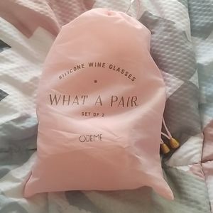 Silicone wine cups pink